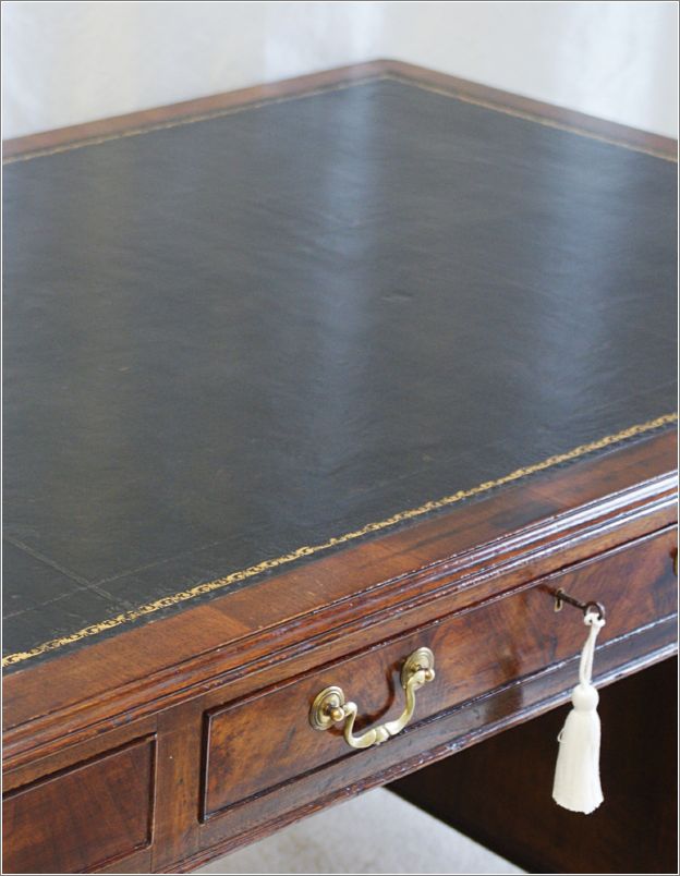 2051 Antique Mahogany Pedestal Desk Chippendale Style (7)
